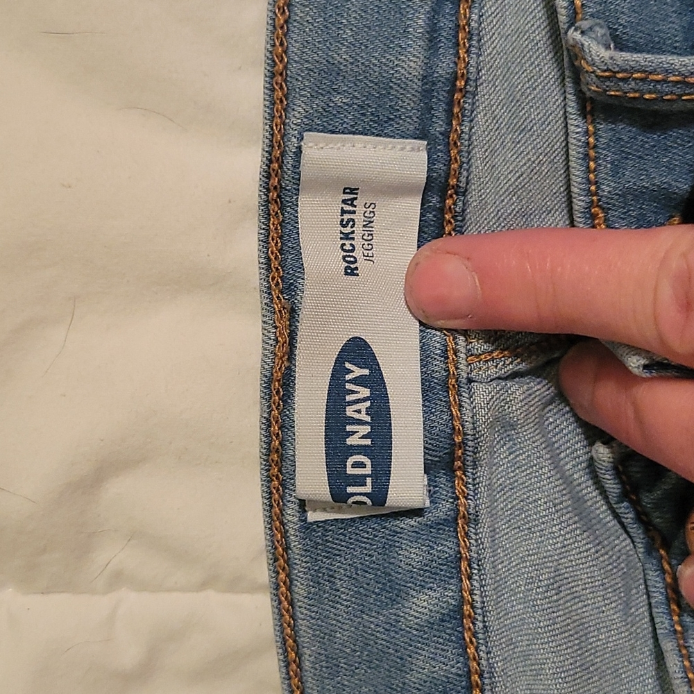 #21) OLD NAVY Jeggings